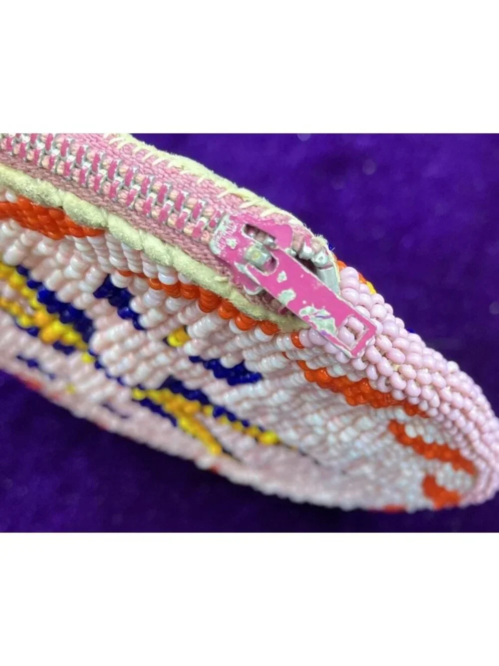 Vintage 1940s Plains Indian Seed Bead Bead Zip Pouch Bag 40s pink Tones